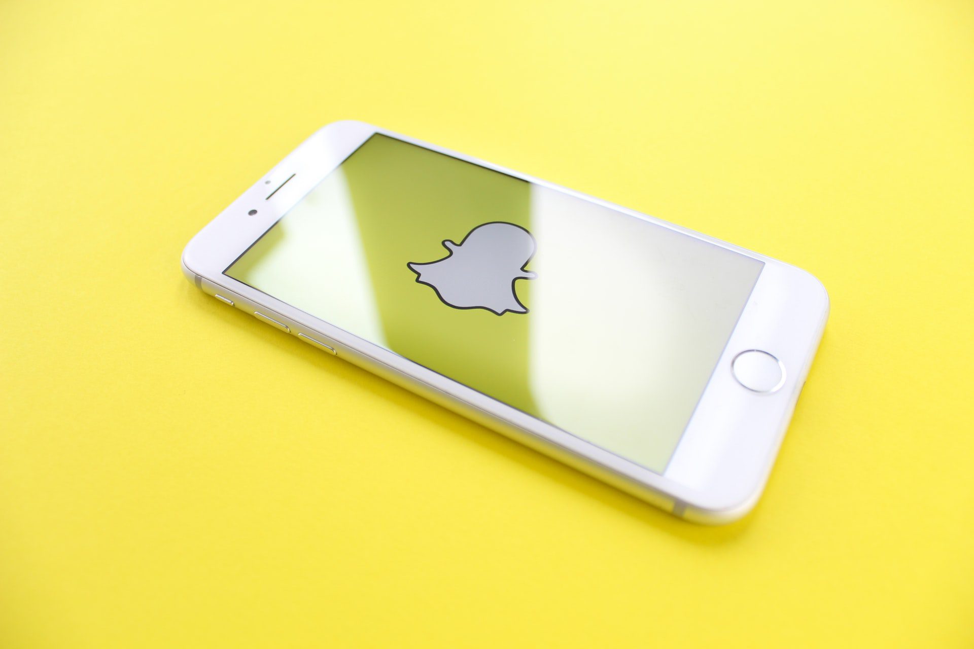 Snapchat saat ini sedang menguji model berlangganan premium